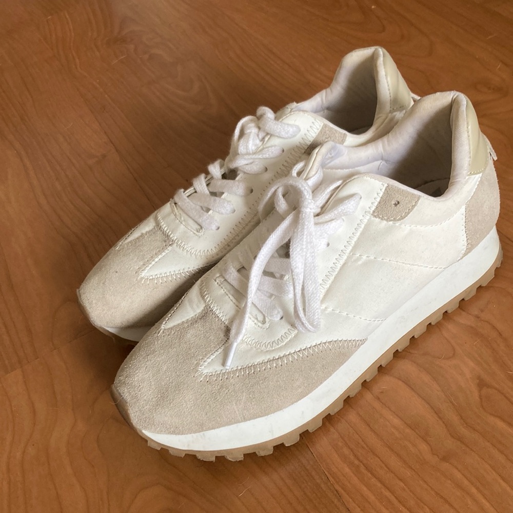 Zara sneakers white and tan